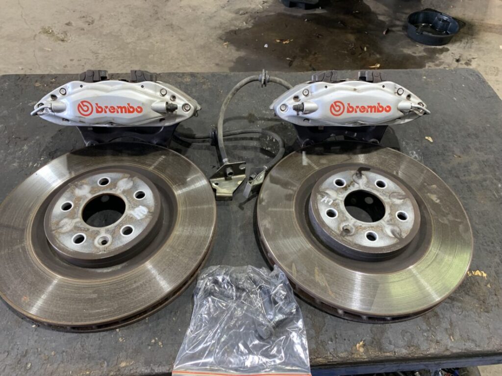 VF SSV Redline Holden Commodore front Brembo Brakes Salvage Auto Sales