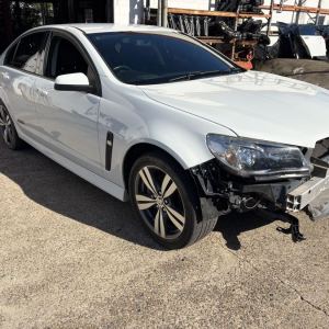 Wrecking 2014 W310 VF SS 6.0 L77 V8 engine TR6060 6 speed manual 83ks. Most parts available