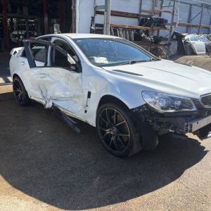 Wrecking 2017 VF 2 SS Holden Commodore 6.2 LS3 V8 auto 146ks