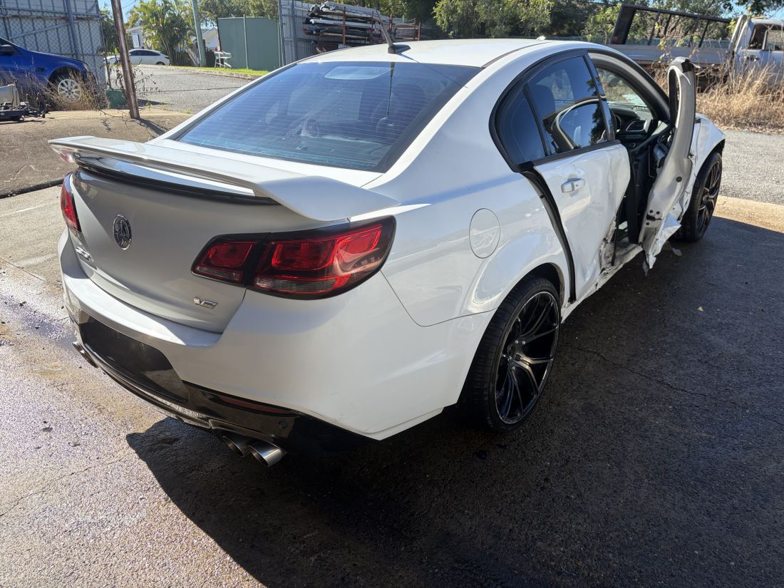 Wrecking 2017 VF 2 SS Holden Commodore 6.2 LS3 V8 auto 146ks - Image 13
