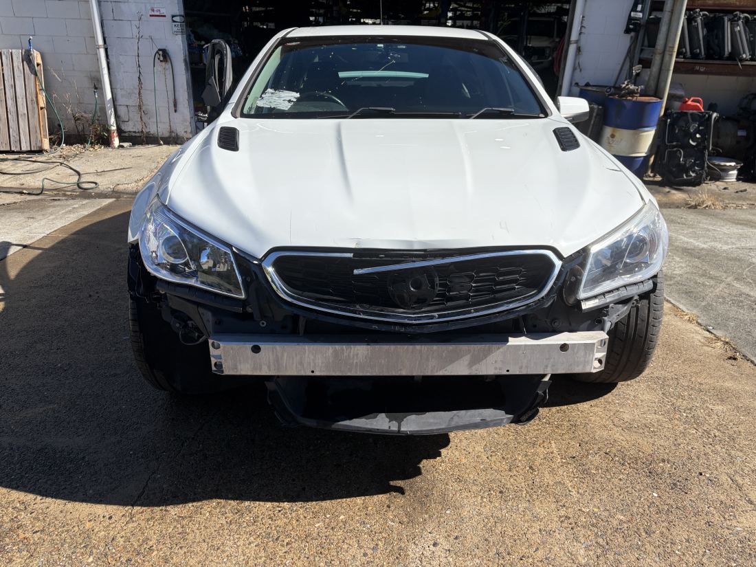 Wrecking 2017 VF 2 SS Holden Commodore 6.2 LS3 V8 auto 146ks - Image 8