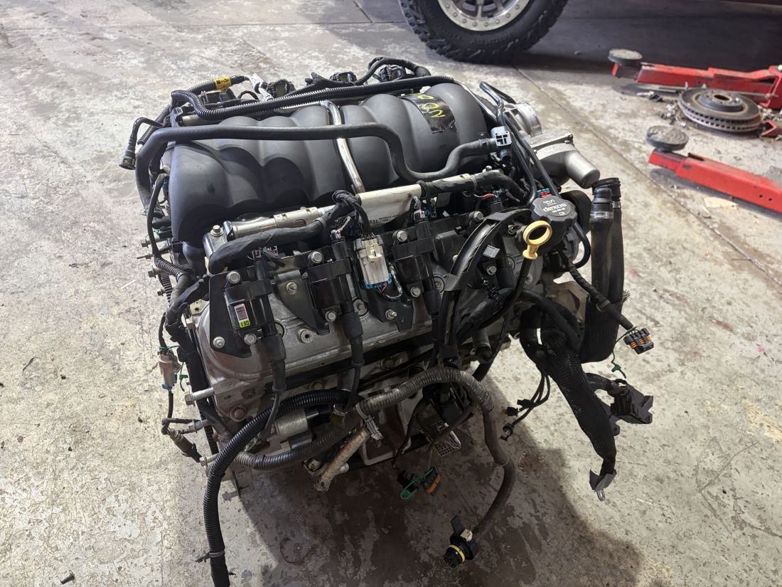 VE VF SS Holden Commodore 6.0 L77 V8 LS Dressed Engine 109,000km - Image 3
