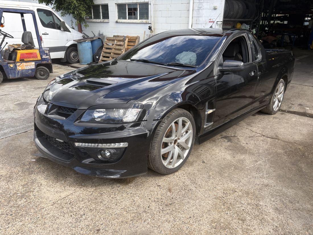 Damaged 2010 VE HSV E2 GXP Maloo rolling shell. Clear title No WOVA