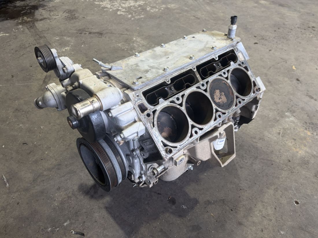 VE HSV 6.2 LS3 Complete engine block 216ks