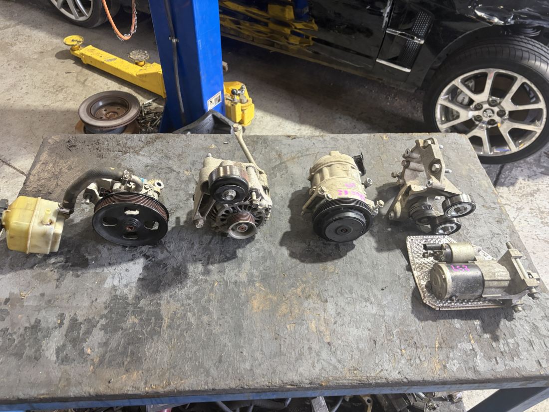 2010 VE HSV SSV SS 6.2 LS3 V8 Engine bolt on accessories