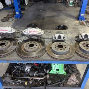 2015 VF SSV Redline Front Brembo brakes with slotted rotors all round