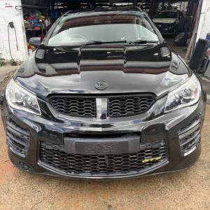 VF 2 HSV SSV SS Fluted bonnet, Phantom Black