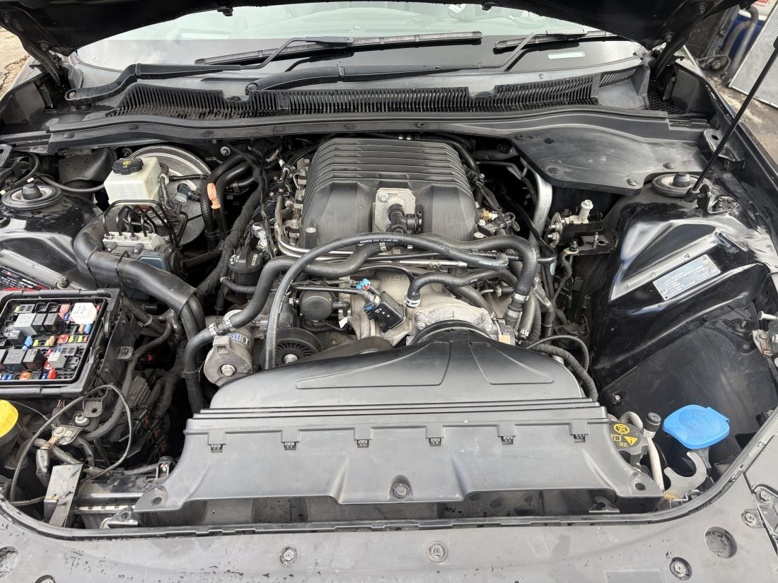 Wrecking 2016 VF 2 HSV GTS 6.2 E85 tuned LSA Manual 34,000km. Most parts available - Image 7